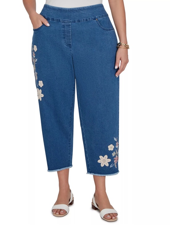Alfred Dunner Pants - Alfred Dunner Blue Pull-On Crop Capris Jeans Plus 18 Floral Embroidery